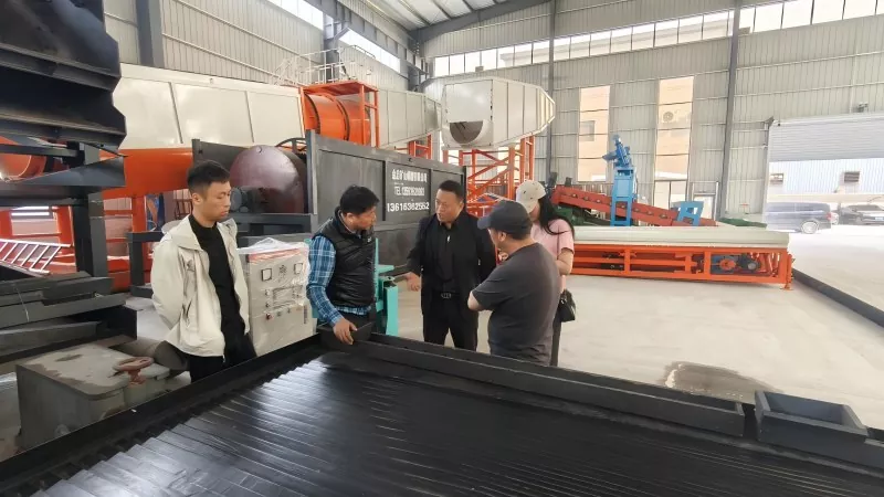 Mongolian Gold Mining Equipment Customers Visit Our Company and Reach Cooperation Intentions